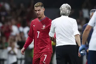 تقارير: شروط جيسوس تعيق عودة رونالدو إلى البرتغال 18 أكتوبر 2026 11:34 ص